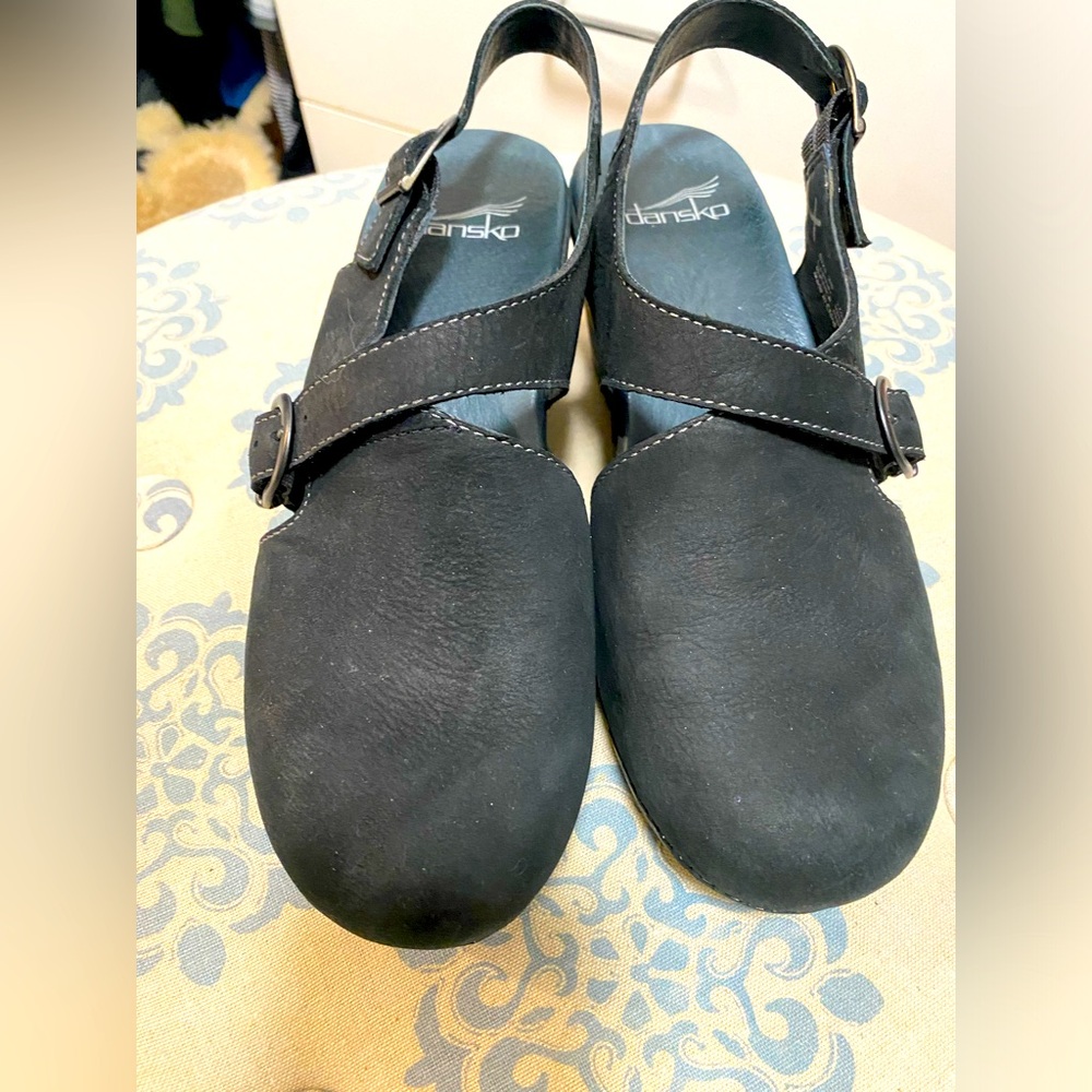 Dansko, Vinnie, clogs, suede, size 8 wedge heel